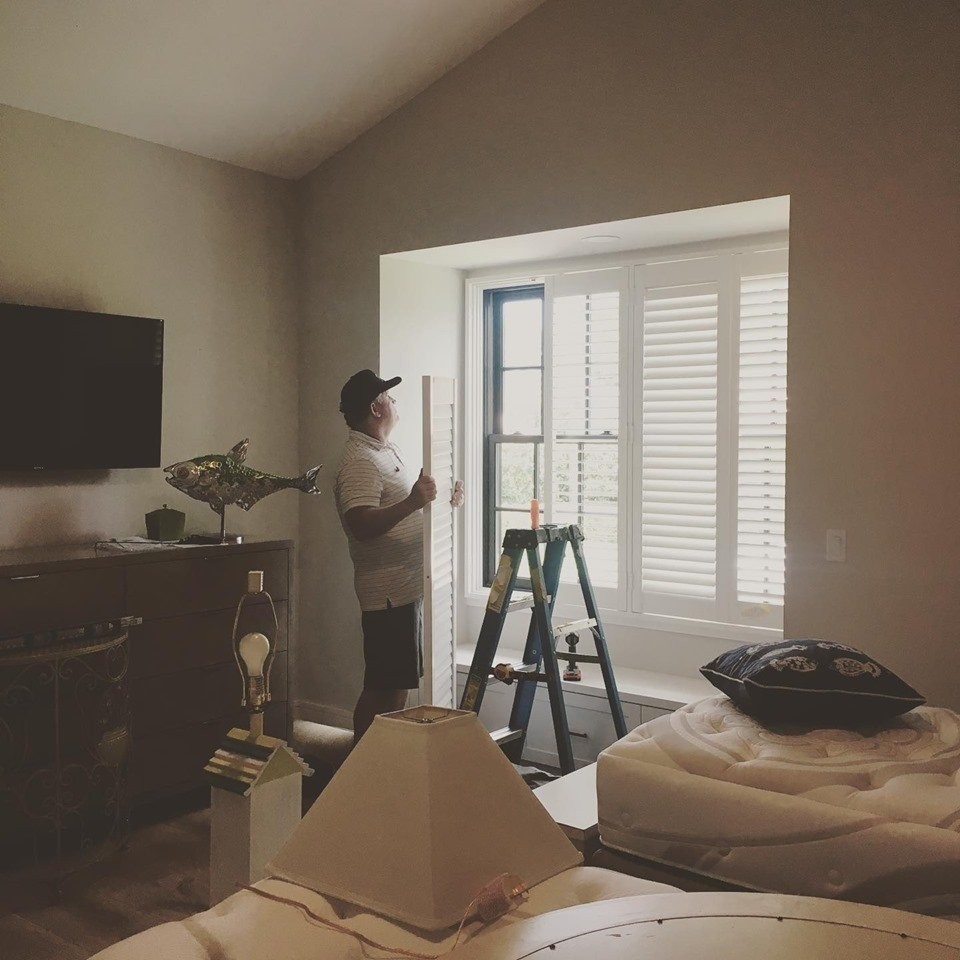 Hunter Douglas Dealer Image
